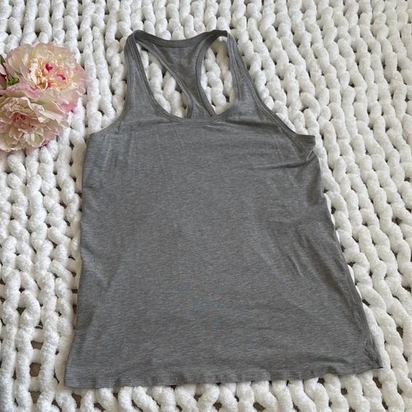 Lululemon Tank Top Gray Size 8 - Picture 1 of 6